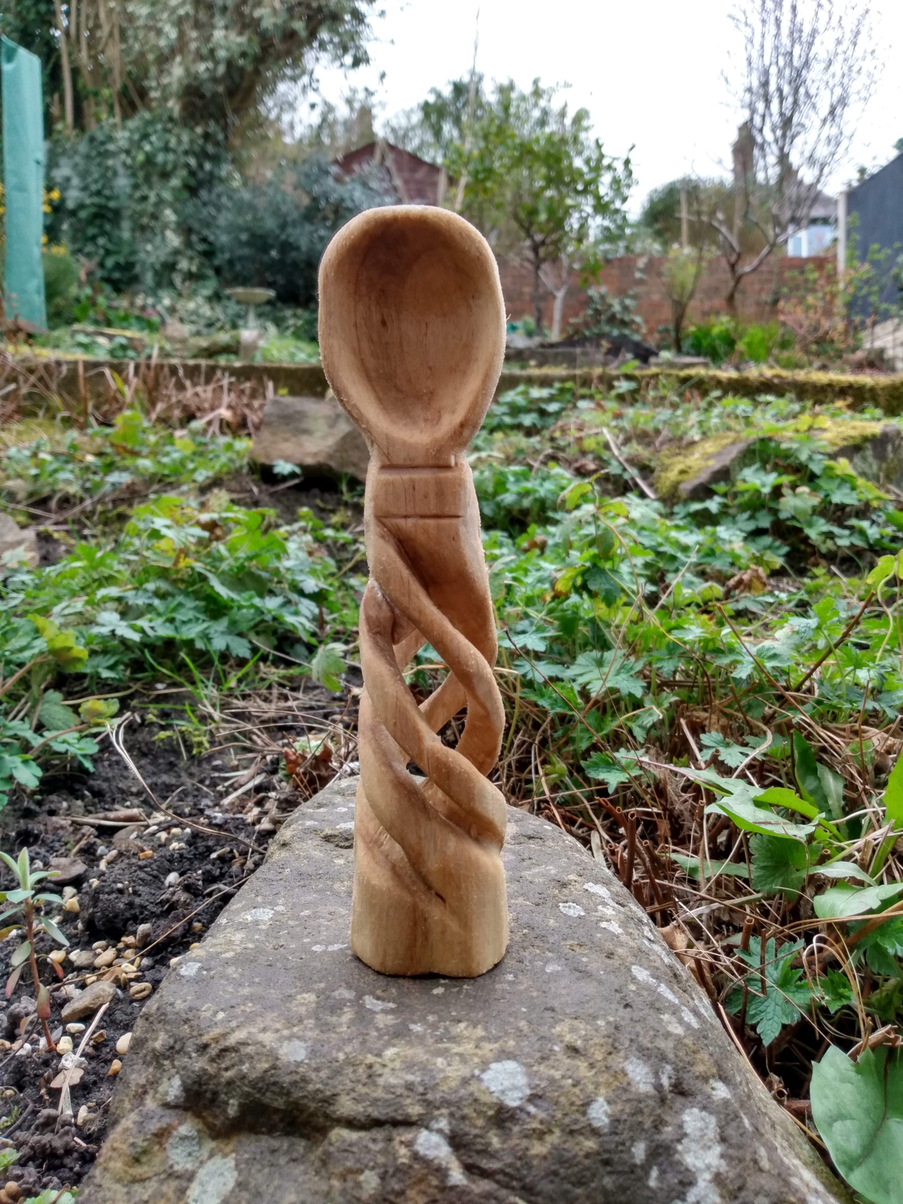 hollow spiral spoon